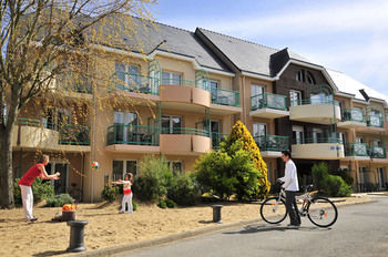 Отель Azureva Pornichet - Baie De La Baule Сен-Назер Экстерьер фото